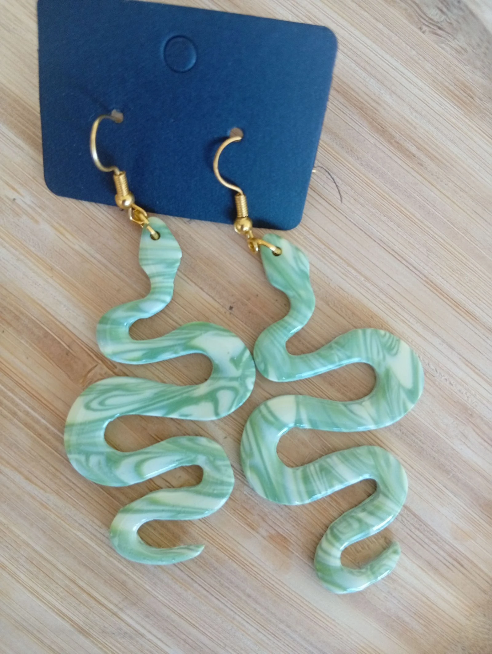 Boucles d'oreilles en serpent